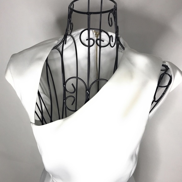 Calvin Klein Asymmetric Dress Shoulder CutOut Sz10 - Picture 7 of 8